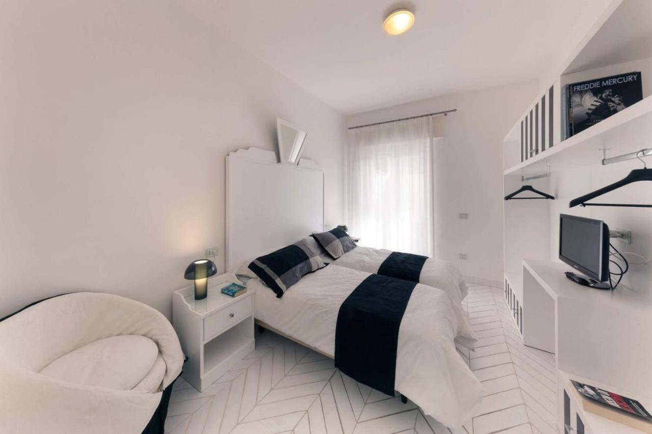 Lory House Sorrento Apartamento Exterior foto